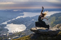The Dancer At the Top of Bergen